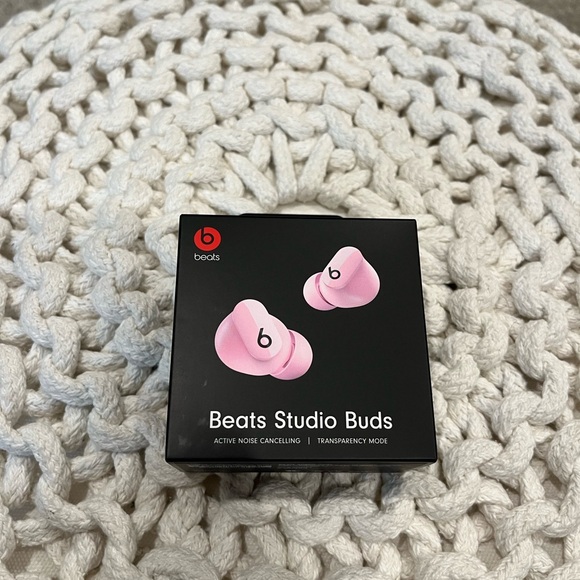 Beats by Dre Pink Studio Buds - Picture 1 of 3